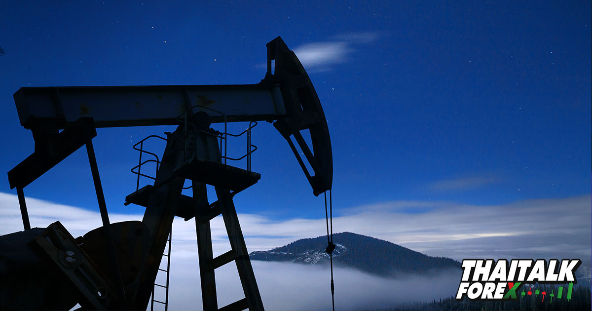 น้ำมัน Brent ไต่ขึ้นจากค่าเงินดอลลาร์ที่อ่อนค่าและความกังวลด้านอุปทาน