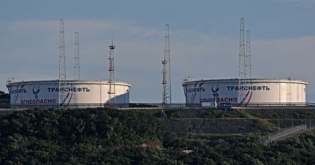 ราคาน้ำมันพุ่งขึ้นจากความตึงเครียดที่เพิ่มขึ้นในตะวันออกกลาง