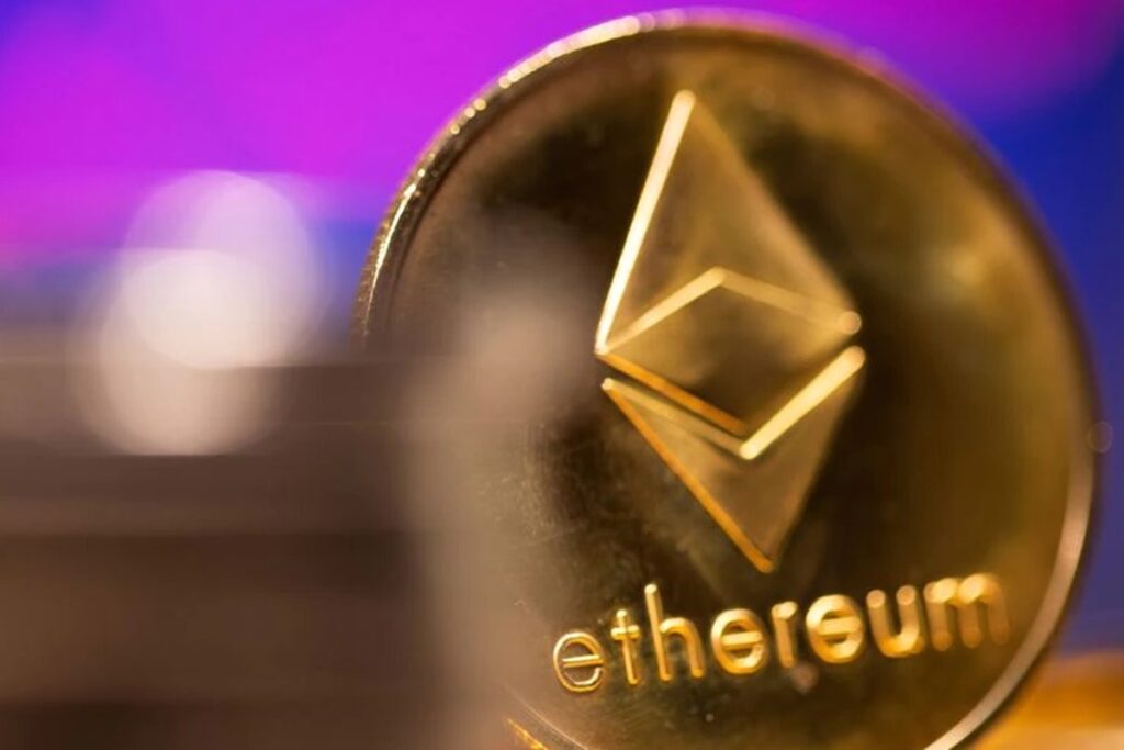 Craig Wright ที่ประกาศตัวเองว่า Satoshi กำลังขุดที่ Vitalik Buterin ของ Ethereum